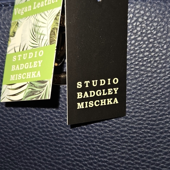 Badgley Mischka Tote with Chain Logo Eyelet in Dark Navy BRAND NEW! - Picture 12 of 14